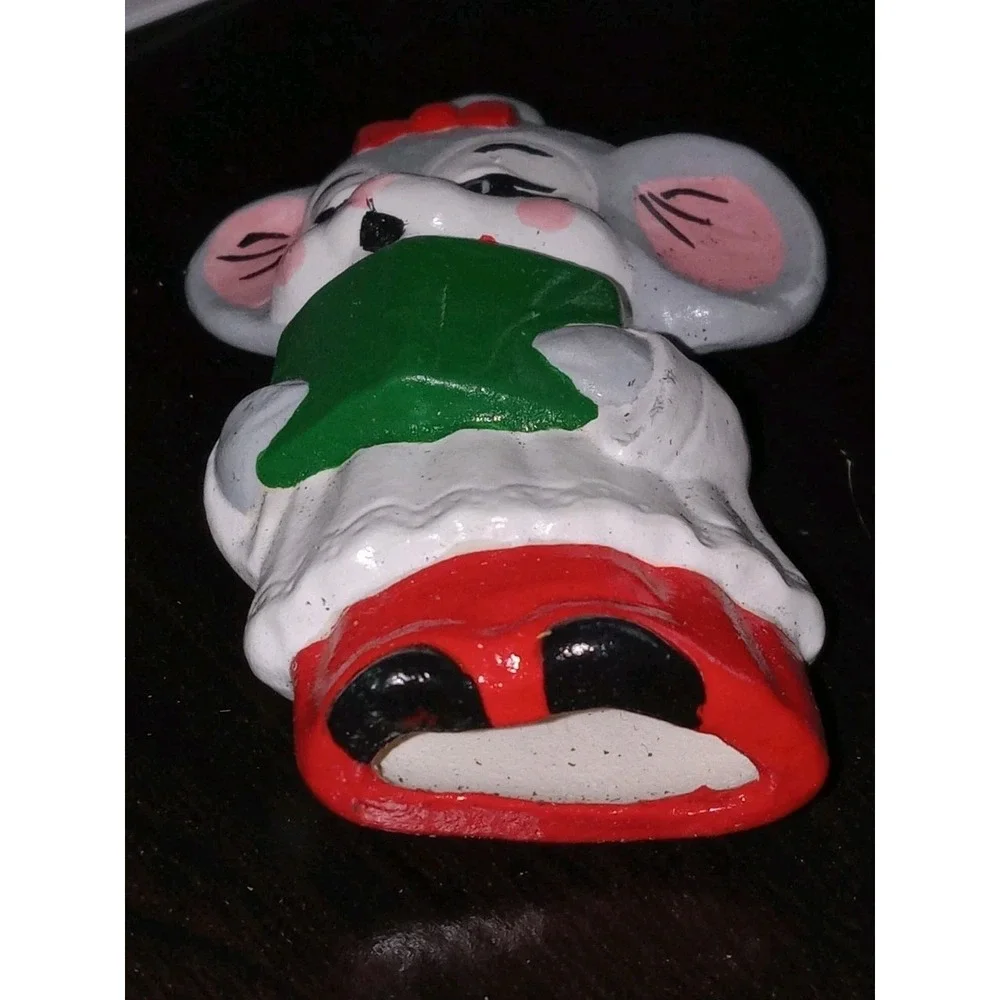 Vintage Albertas Ceramic Mold Mouse Choir Singing‎ Christmas Tree Ornament